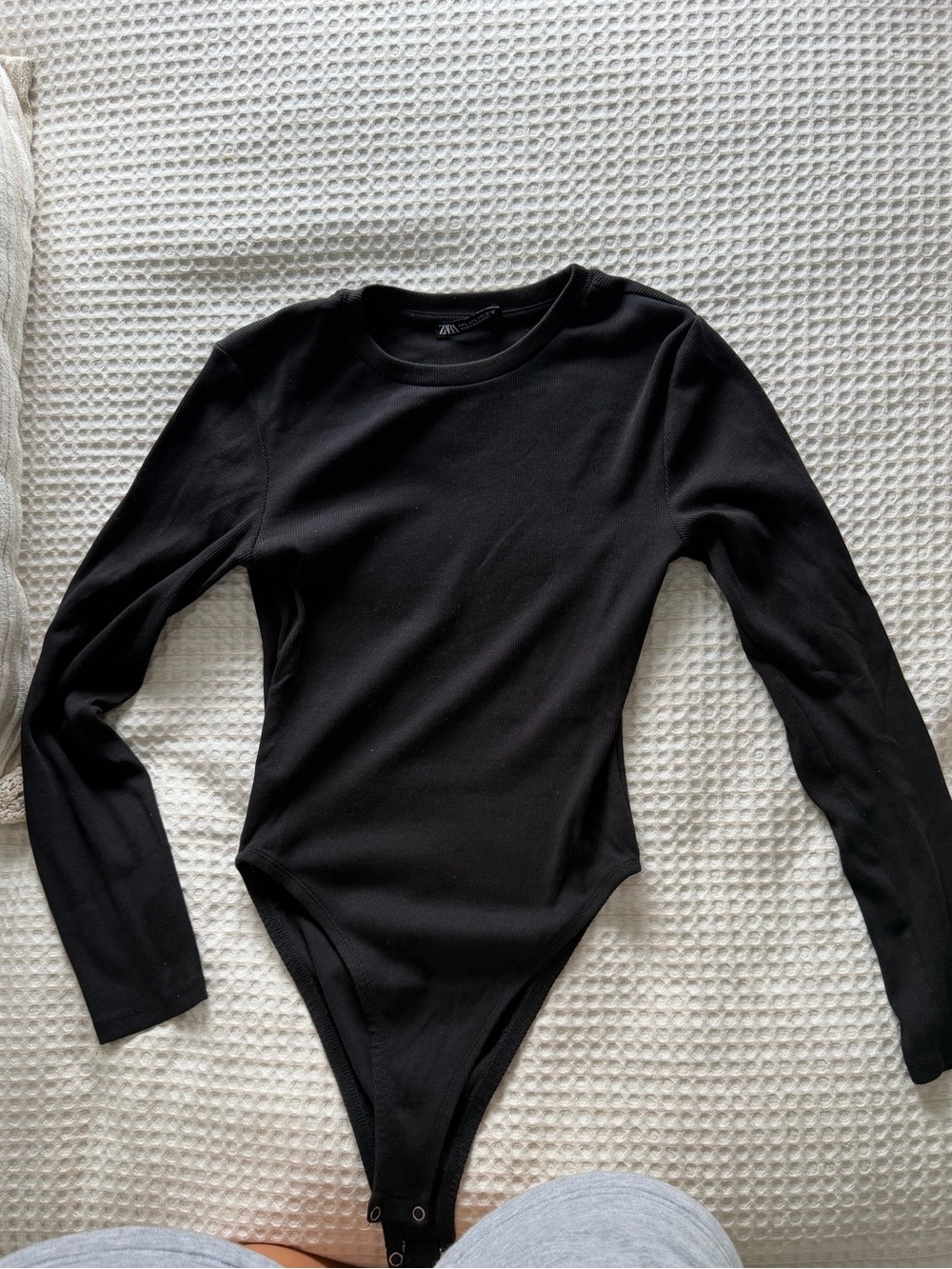 Zara Black Long-Sleeve Crew Neck Bodysuit